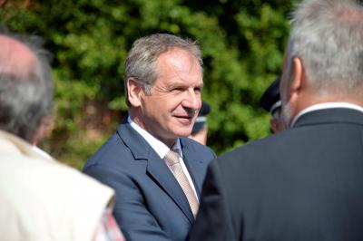 Innenminister Gall besucht Brandstelle in Unterweissach